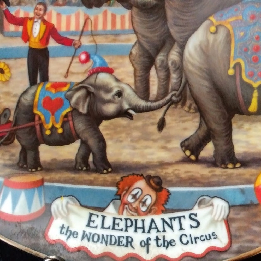 Vintage Barnum & Bailey Plate - Picture 2 of 6
